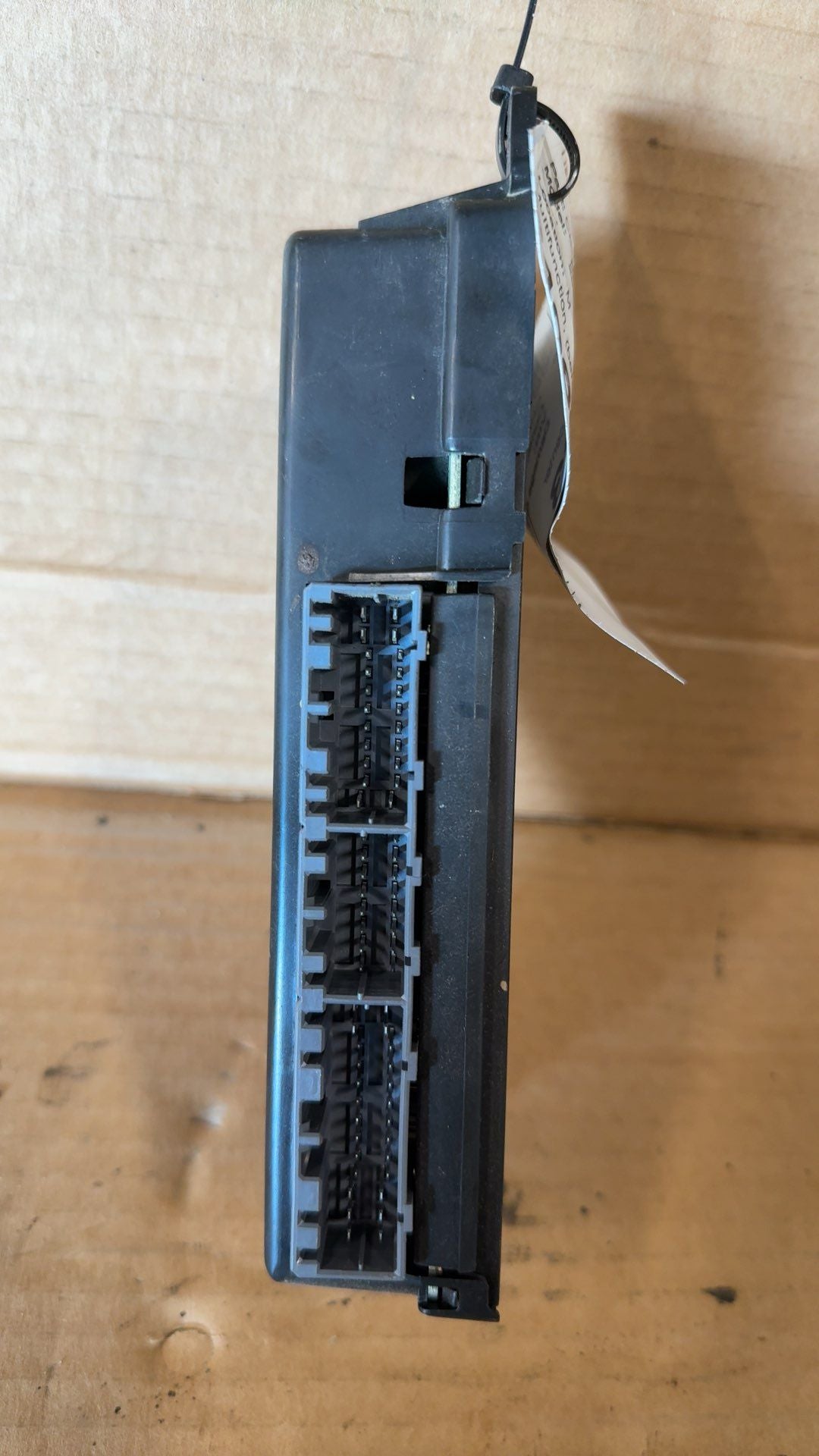 Multifunction Control Module from a 2000 Ford Ranger, photo 3