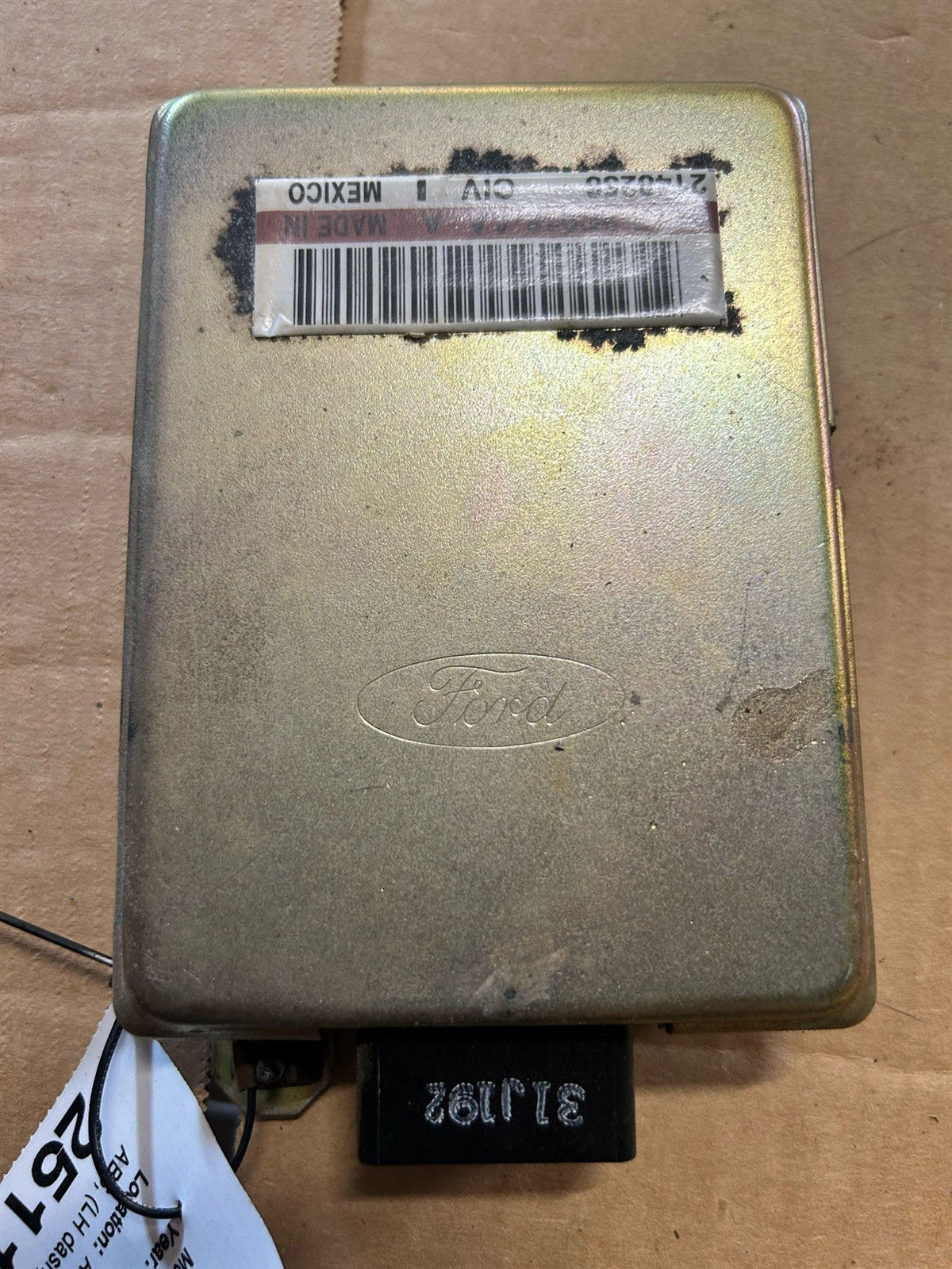 ABS Control Module from a 1992 Ford F-250, photo 2