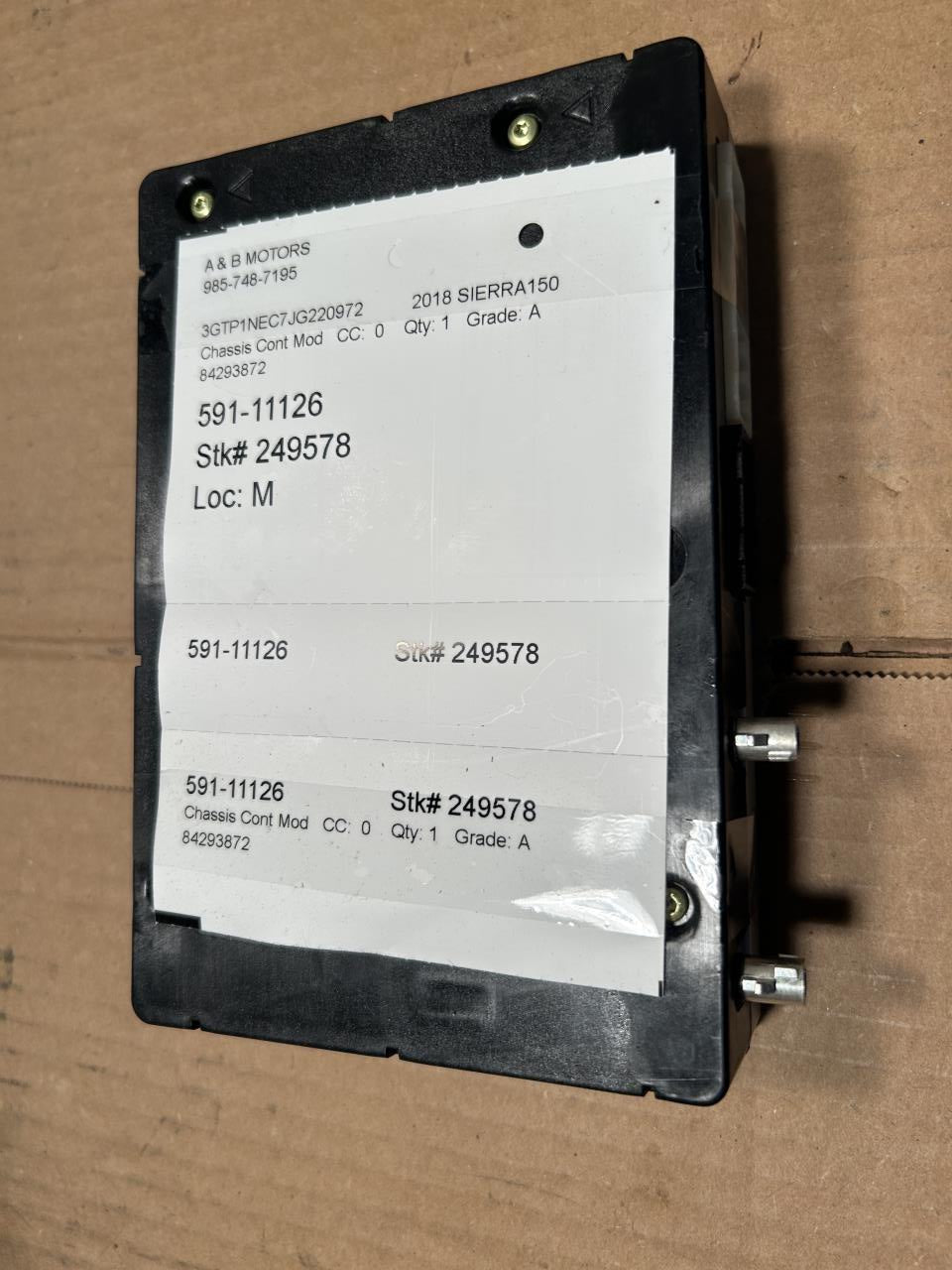 Communication Module from a 2018 GMC Sierra 1500, photo 1