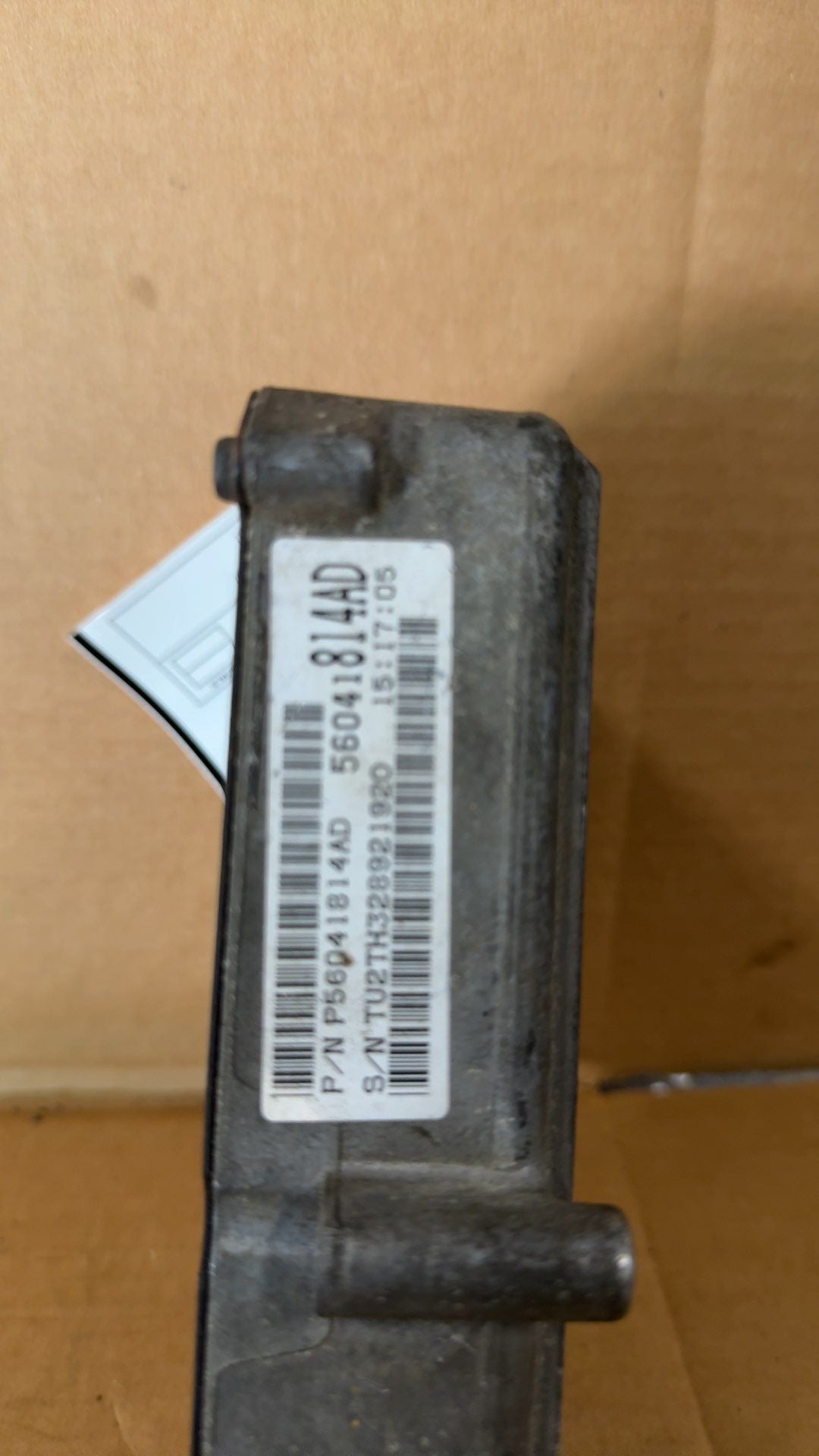 Transmission Control Module (TCM) from a 2000 Jeep Grand Cherokee, photo 3
