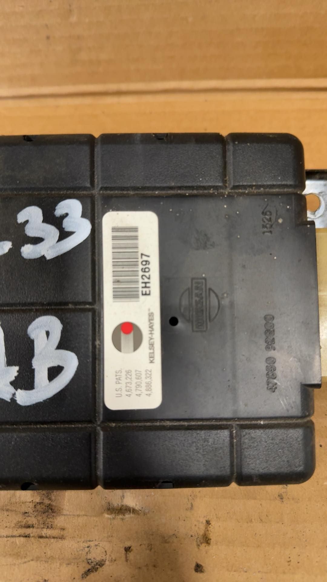 ABS Control Module from a 1996 Nissan, photo 2