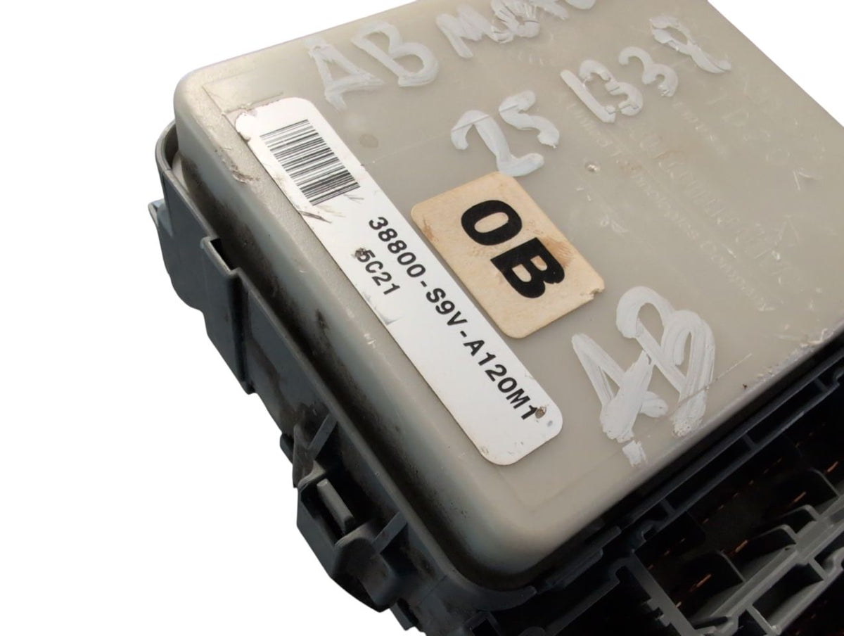 Multiplex Control Module from a 2005 Honda Pilot, photo 2