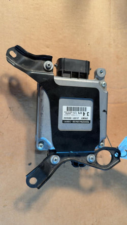 Steering Control Module from a 2015 Lexus GS350, photo 1