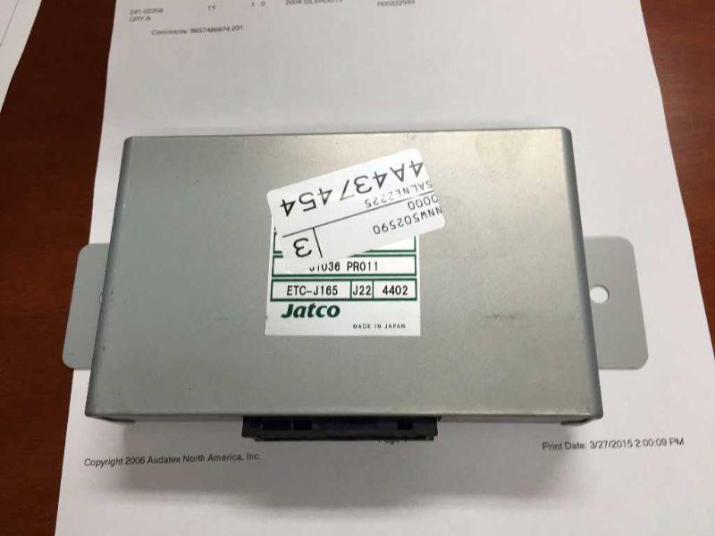Transmission Control Module (TCM) from a 2004 Land Rover Freelander, photo 1