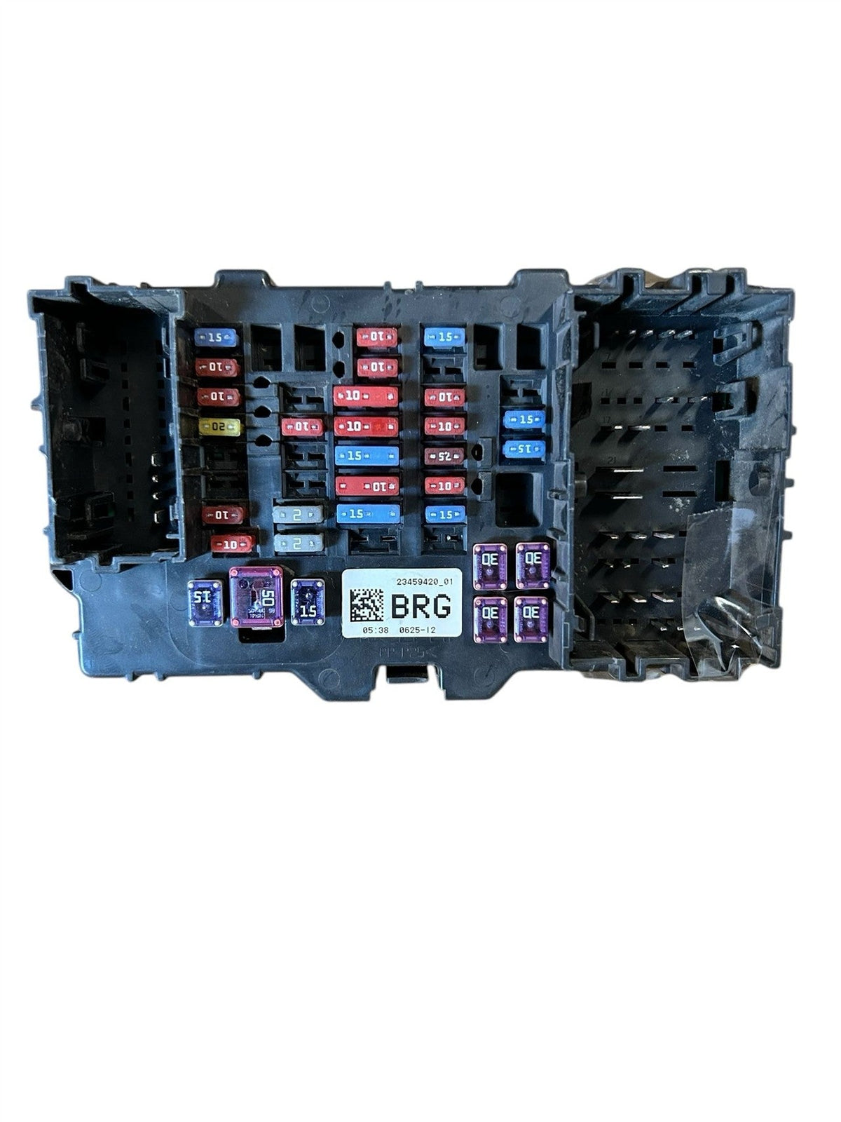 Interior Fuse Box from a 2015 GMC Sierra 1500, photo 4