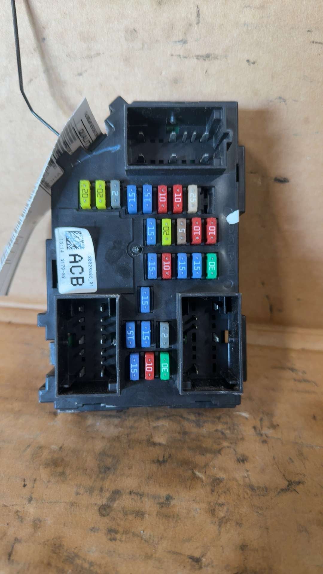Interior Fuse Box from a 2010 Chevrolet Tahoe, photo 2