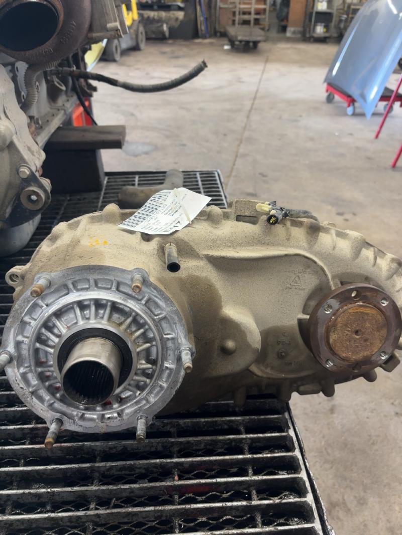 2012 dodge ram 2500 transfer case model BW 44-46 (electric shift, opt DK3) oem used - Photo 2