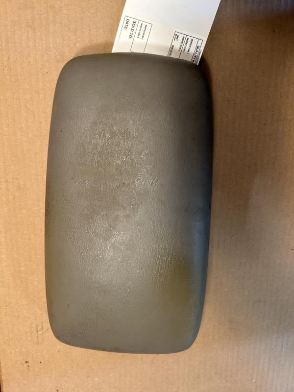 Center Console from a 2007 Ford, front, photo 1
