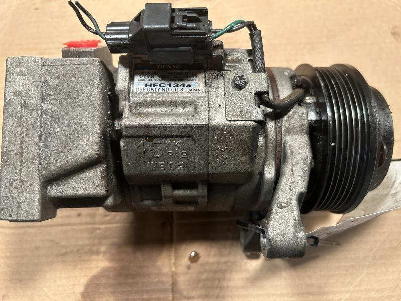 AC Compressor from a 2009 Cadillac CTS, photo 1