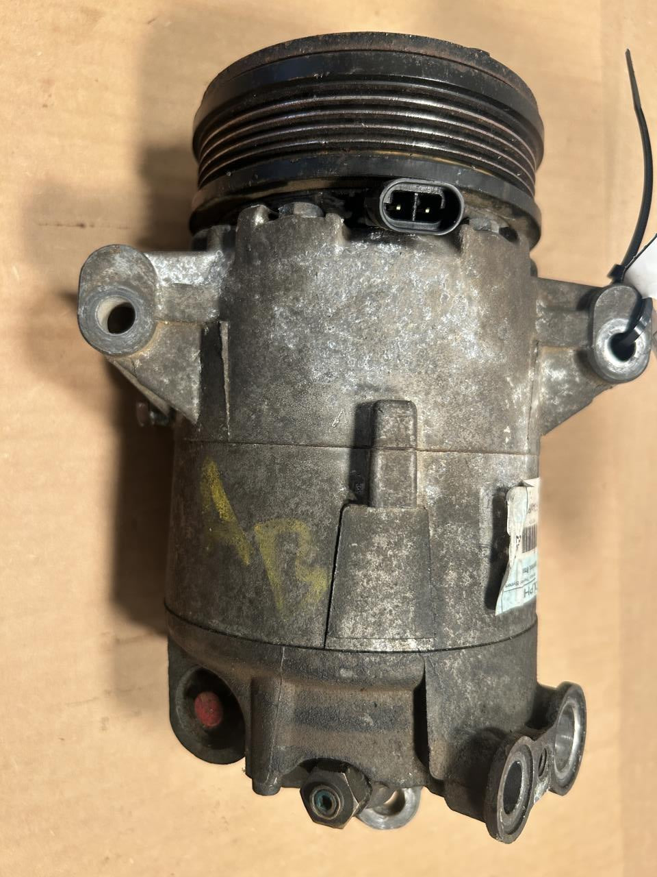 AC Compressor from a 2006 Chevrolet Cobalt, photo 1