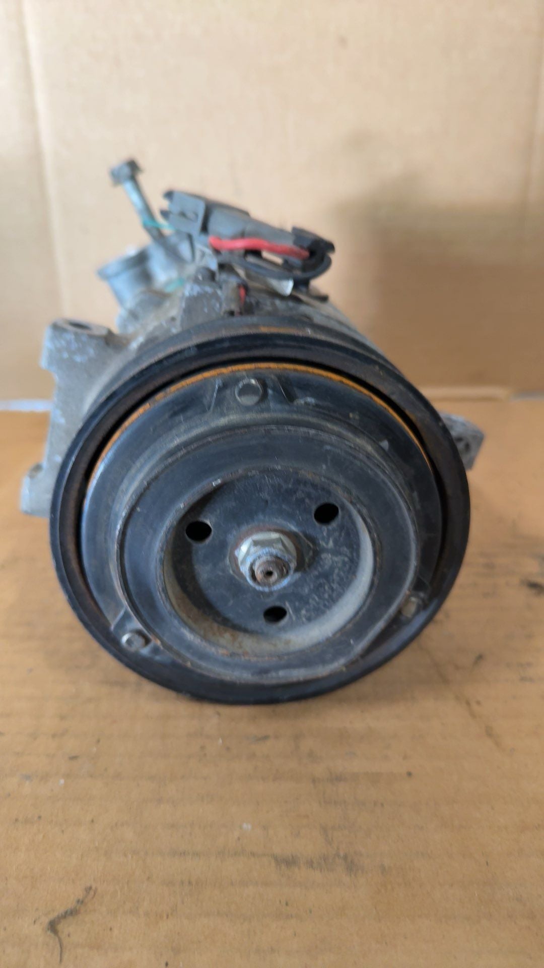 Used OEM AC Compressor, photo 3