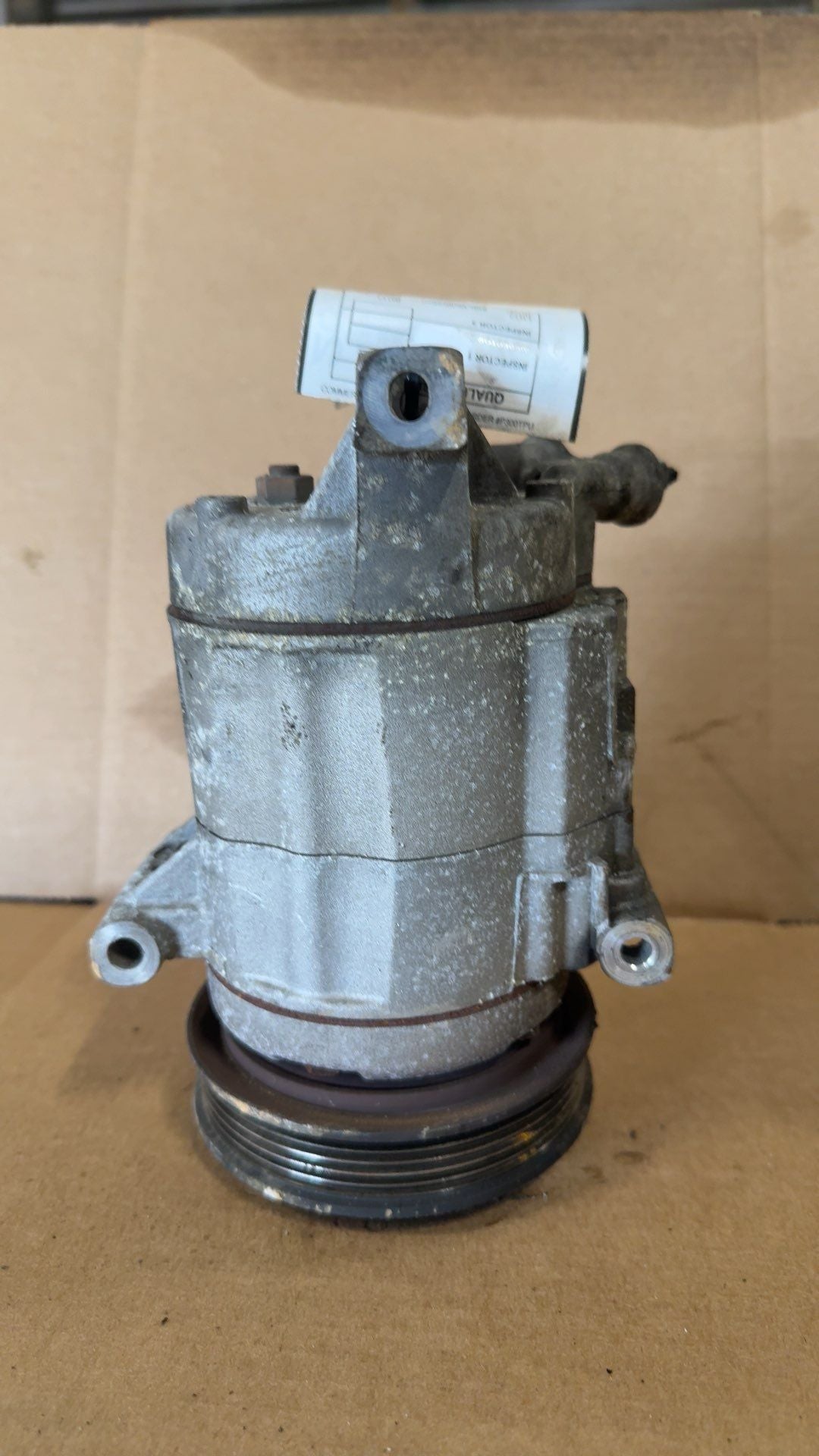 AC Compressor from a 2011 Chevrolet Equinox, photo 4