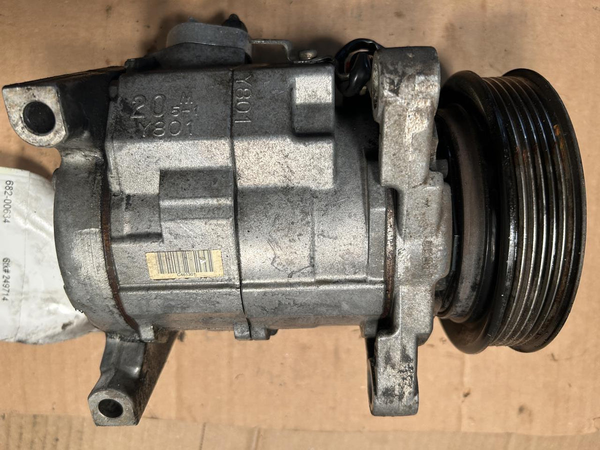 AC Compressor from a 2004 Dodge Caravan, photo 2