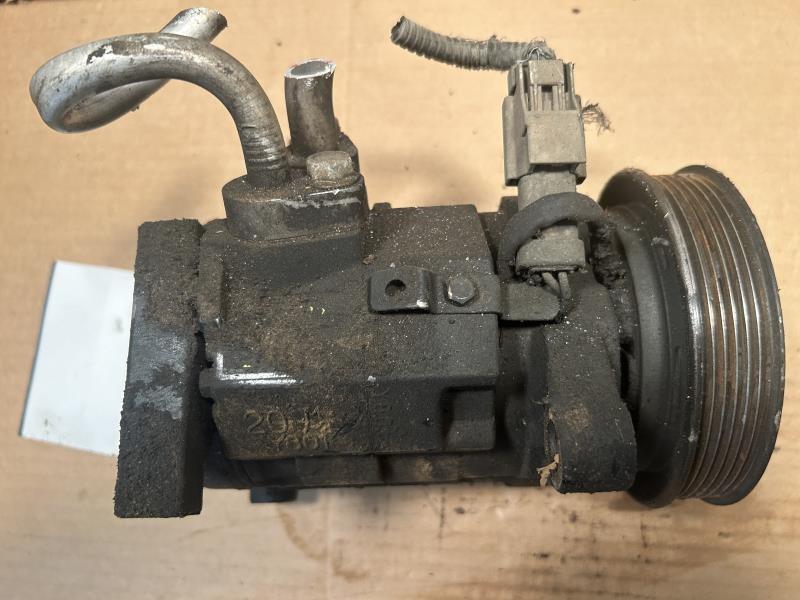 AC Compressor from a 2003 Dodge Caravan, photo 1