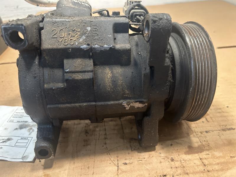 AC Compressor from a 2003 Dodge Caravan, photo 2