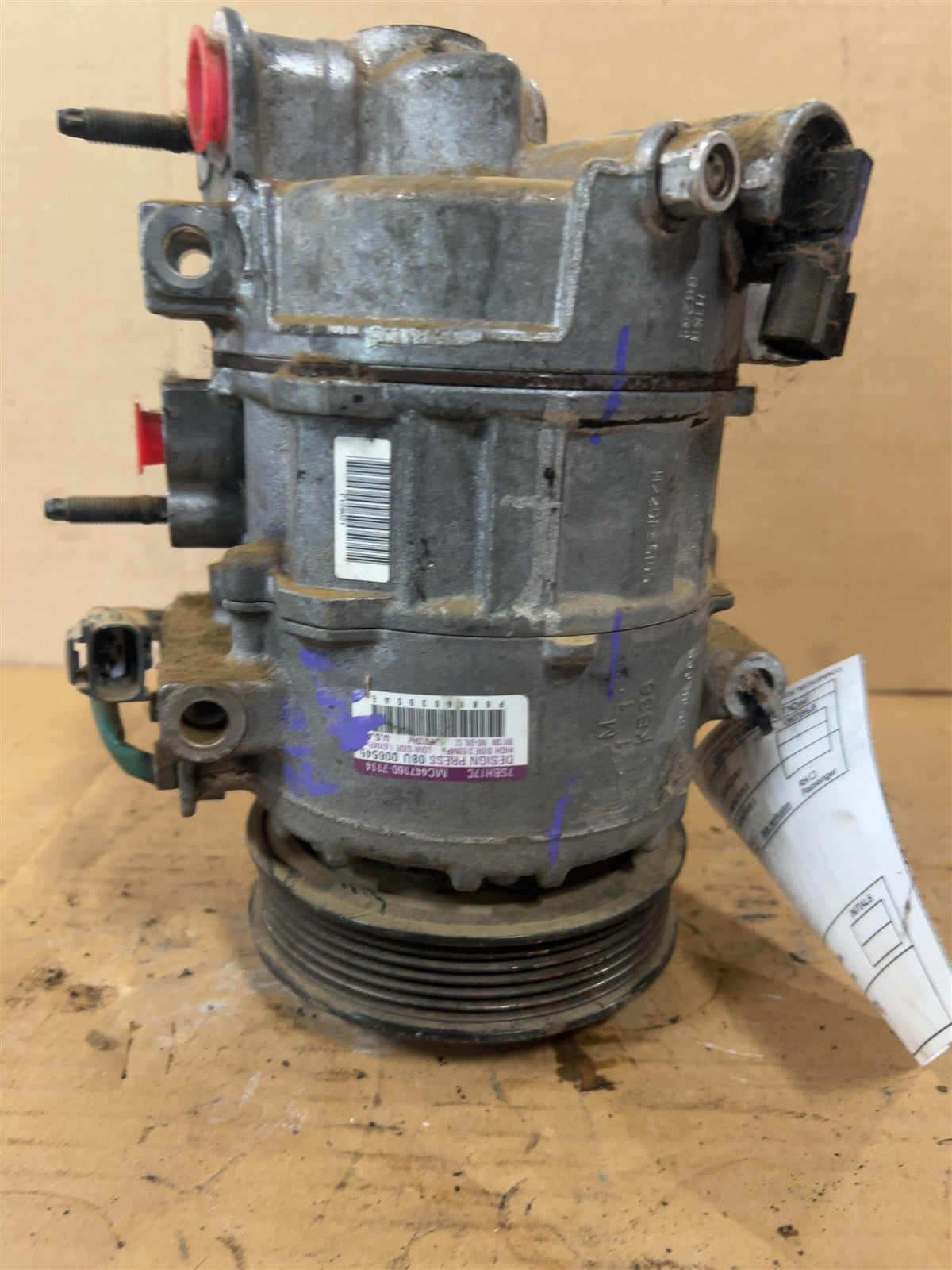 Used OEM AC Compressor, photo 1