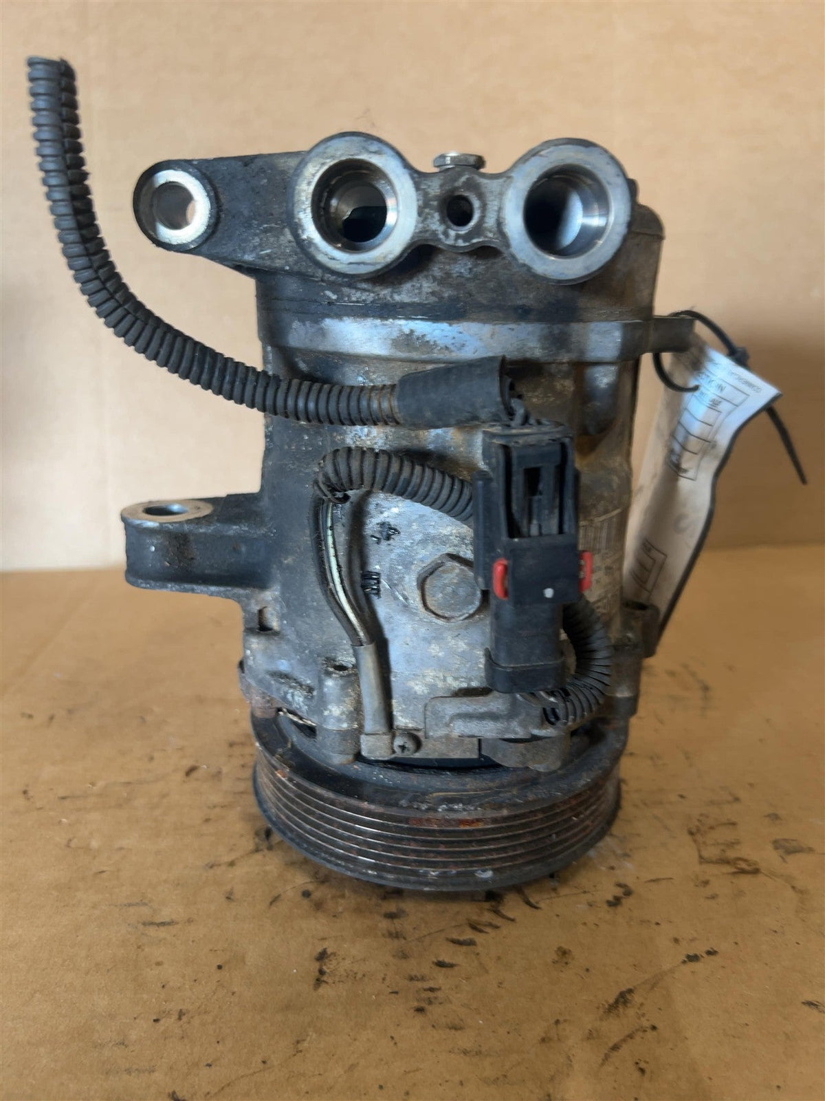 AC Compressor from a 2003 Dodge Durango, photo 1