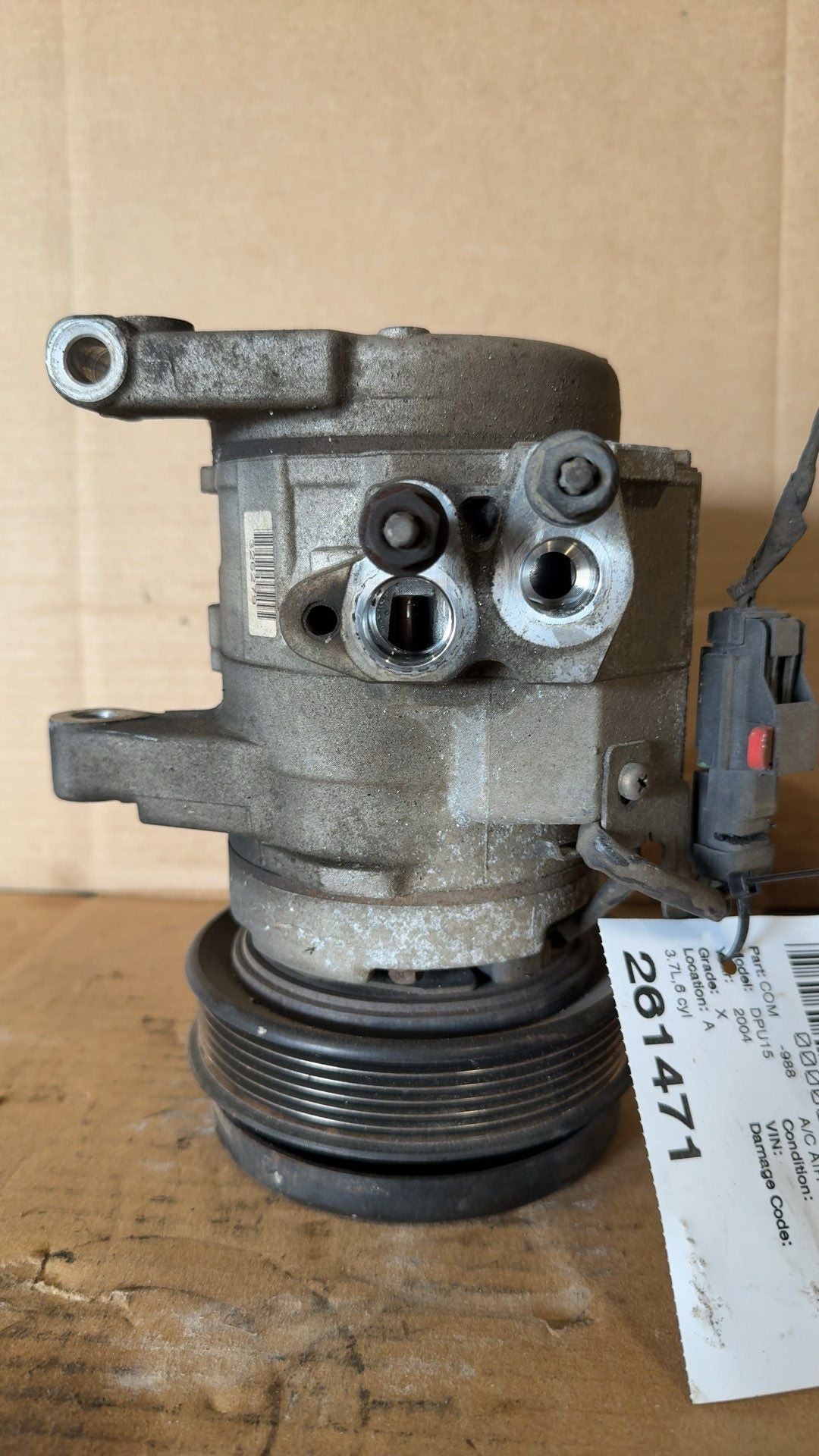 AC Compressor from a 2004 Dodge Ram 1500, photo 1