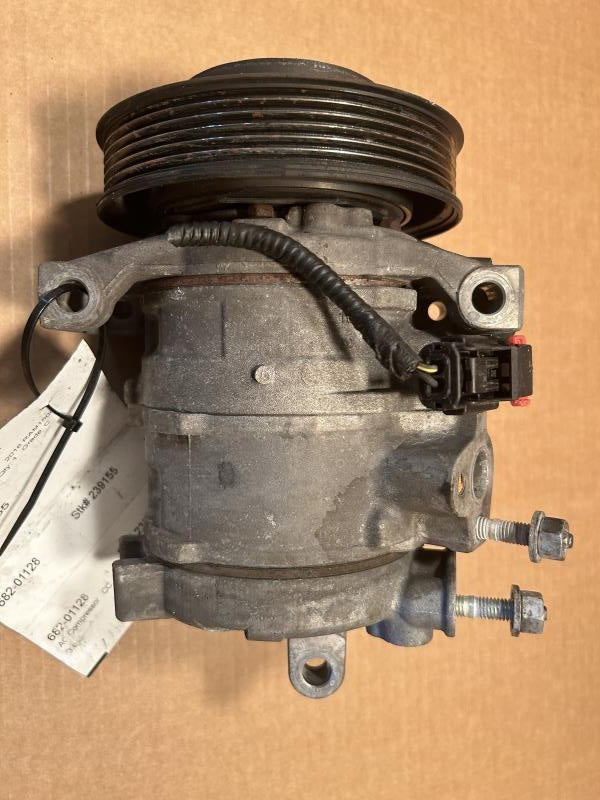 AC Compressor from a 2016 Ram 1500, photo 2