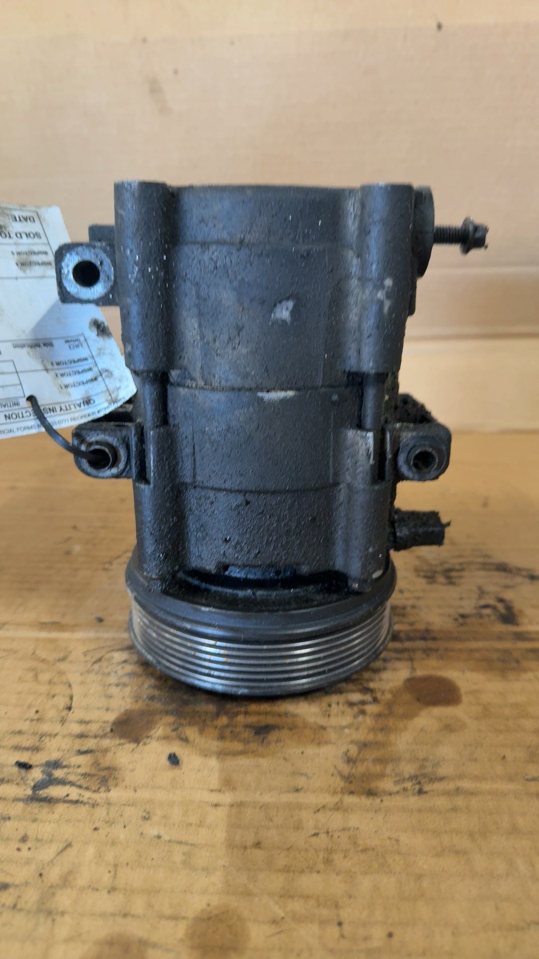 AC Compressor from a 2005 Ford Escape, photo 1