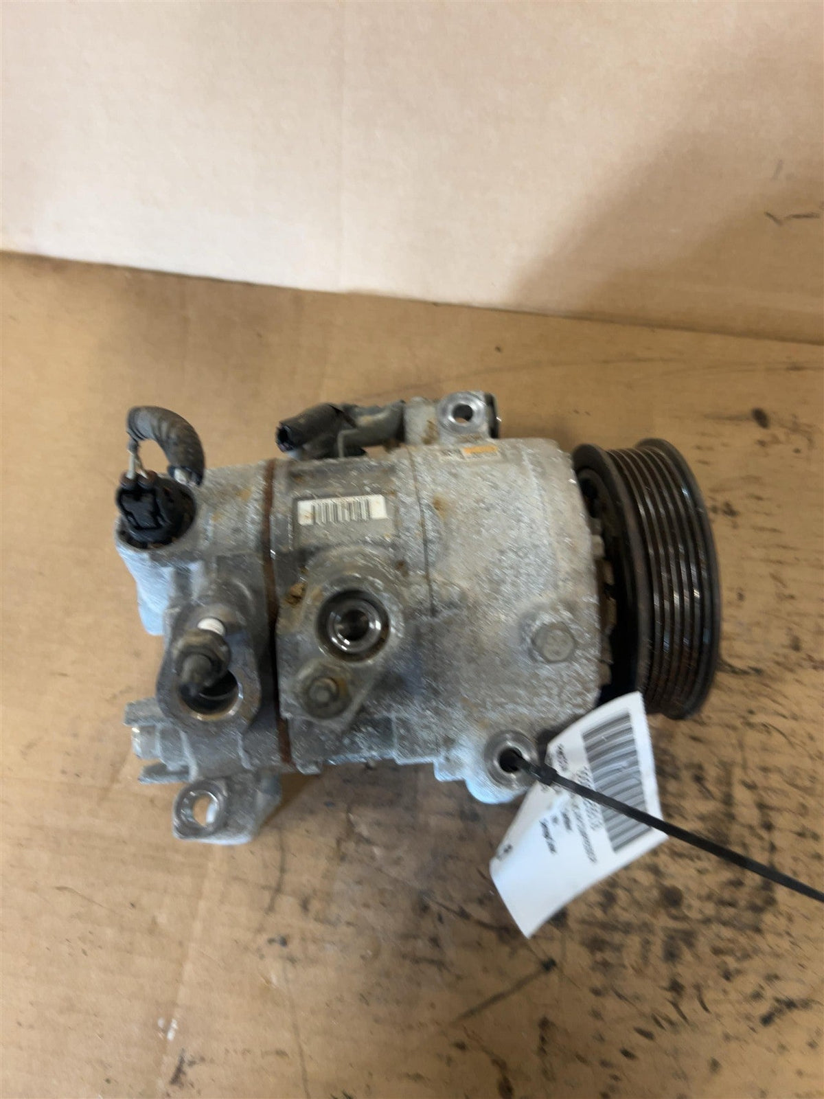 AC Compressor from a 2018 Ford Fusion, photo 2