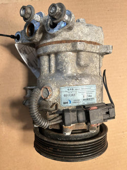 AC Compressor from a 2002 Jeep Liberty, photo 1