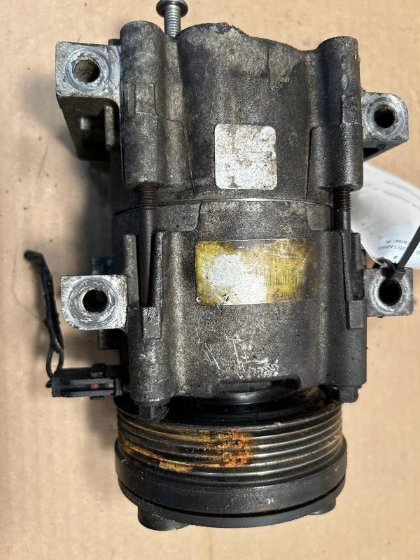 AC Compressor from a 2009 Ford Mustang, photo 1
