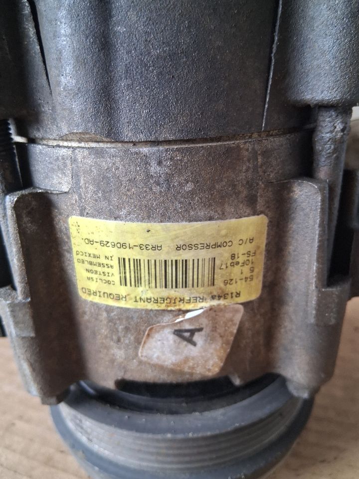 AC Compressor from a 2010 Ford Mustang, photo 3