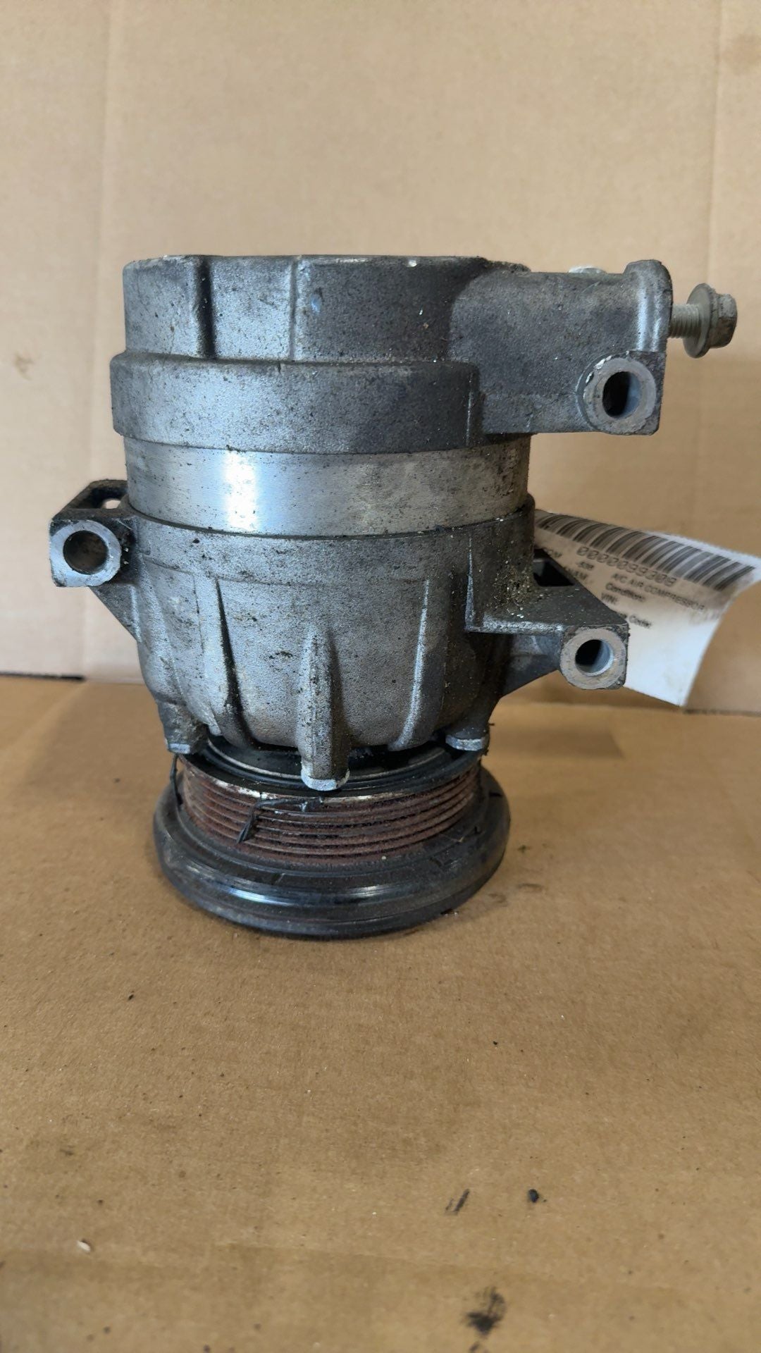 AC Compressor from a 2003 Pontiac Grand Am, photo 1
