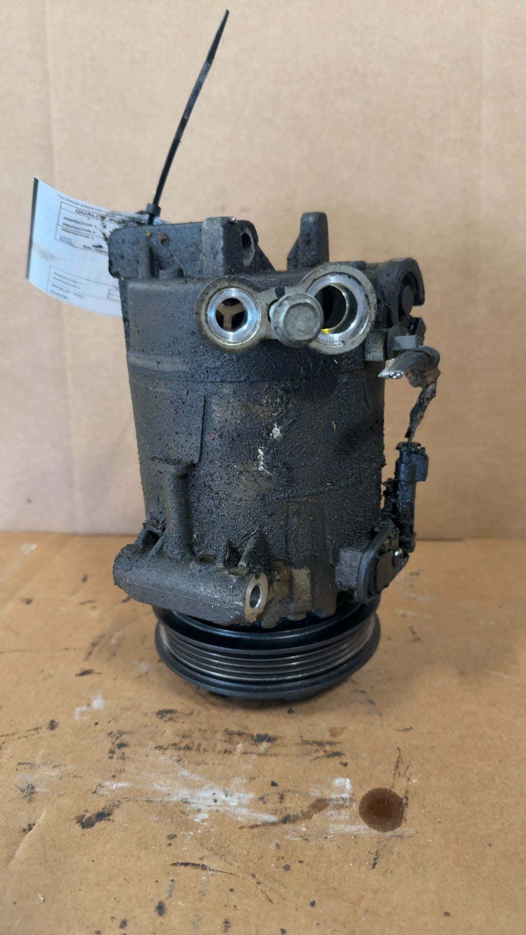 AC Compressor from a 2015 Buick Regal, photo 2