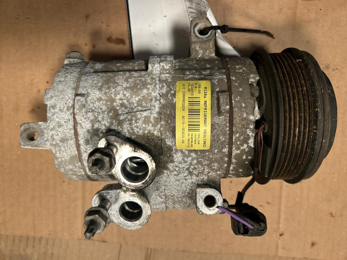 AC Compressor from a 2010 Ford Taurus, photo 1