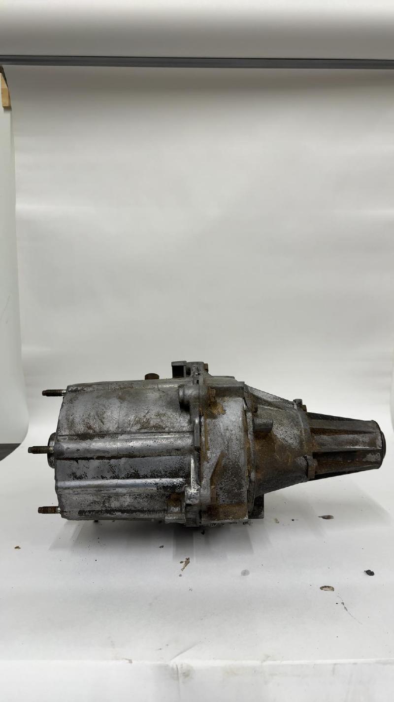 1995 Jeep Cherokee Transfer Case 4.0L NP231 6 Cylinder OEM