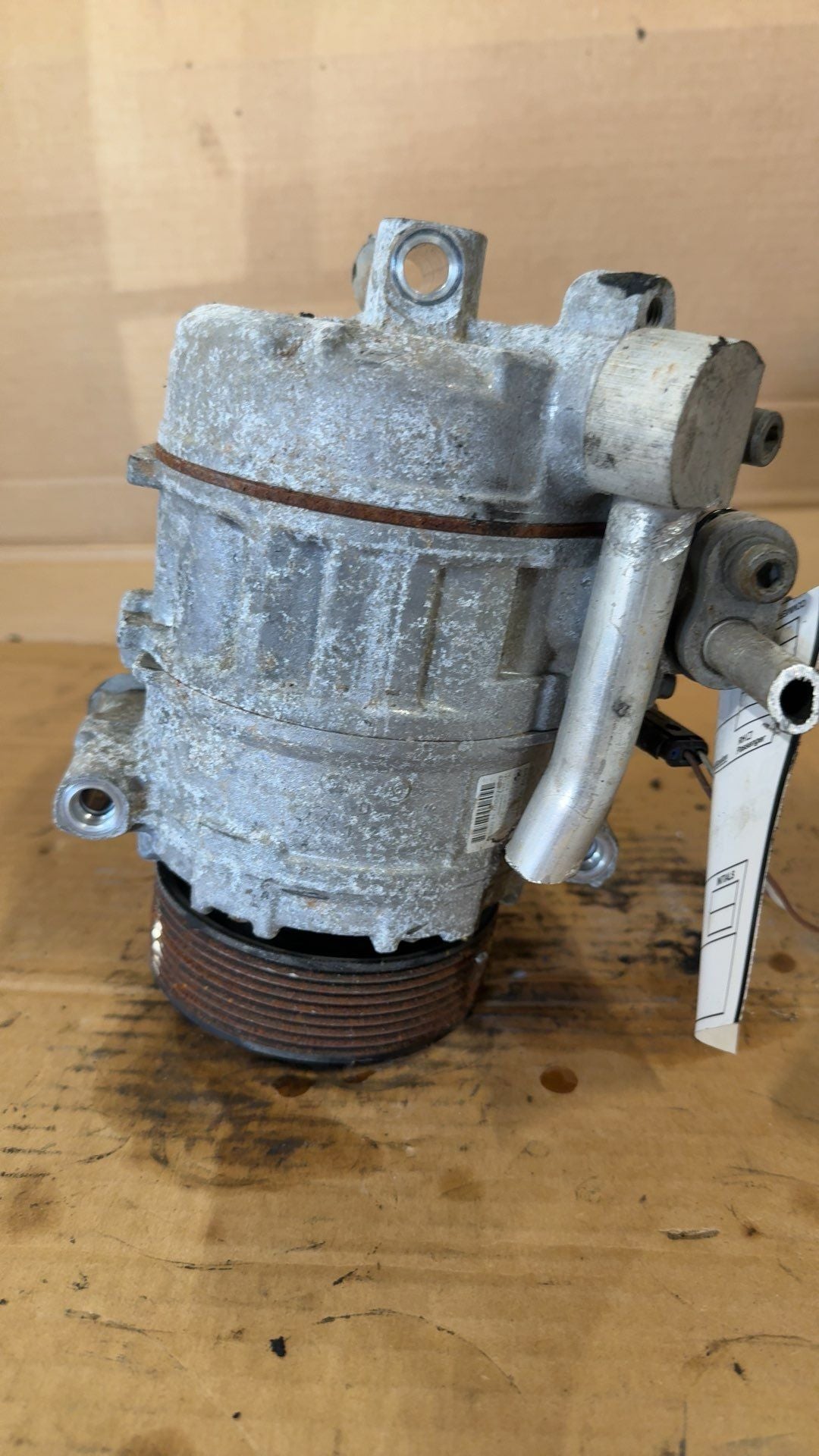 AC Compressor from a 2011 BMW X3, photo 1