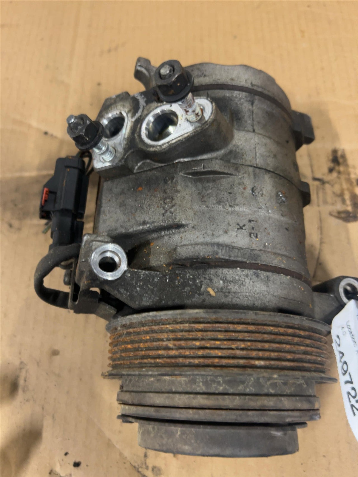 AC Compressor from a 2007 Chrysler, photo 2