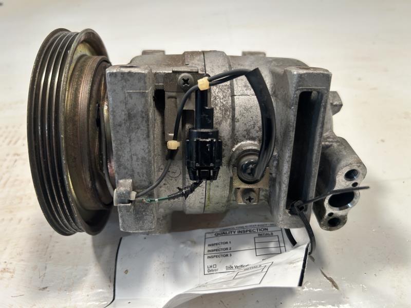 AC Compressor from a 2000 Nissan Xterra, photo 1