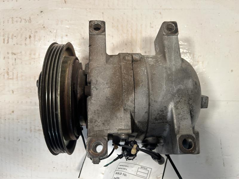 AC Compressor from a 2000 Nissan Xterra, photo 2