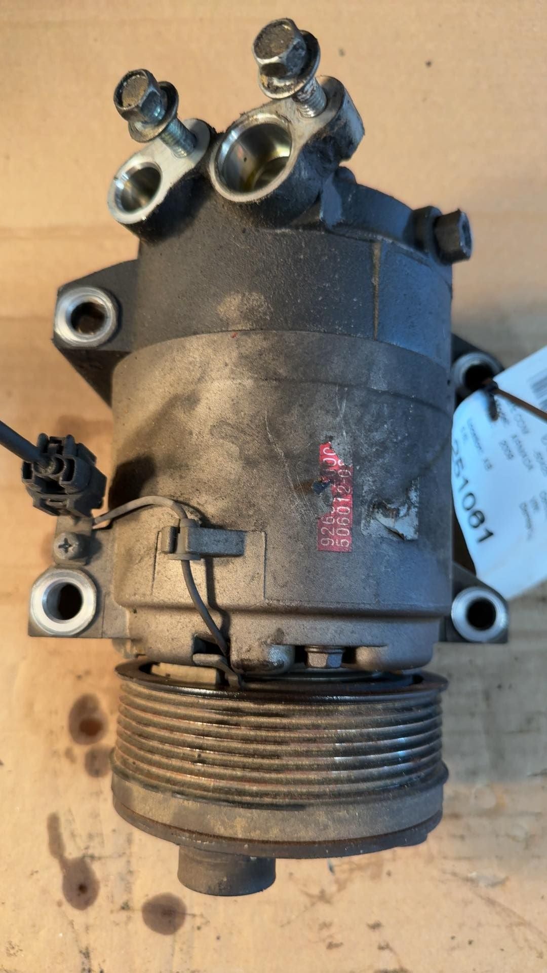 AC Compressor from a 2009 Nissan Armada, photo 1