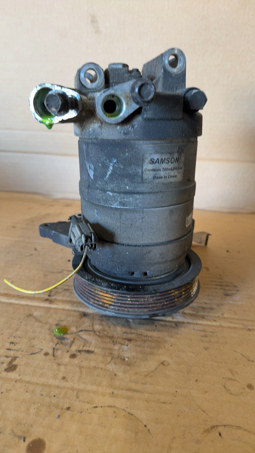 AC Compressor from a 2007 Nissan, photo 1