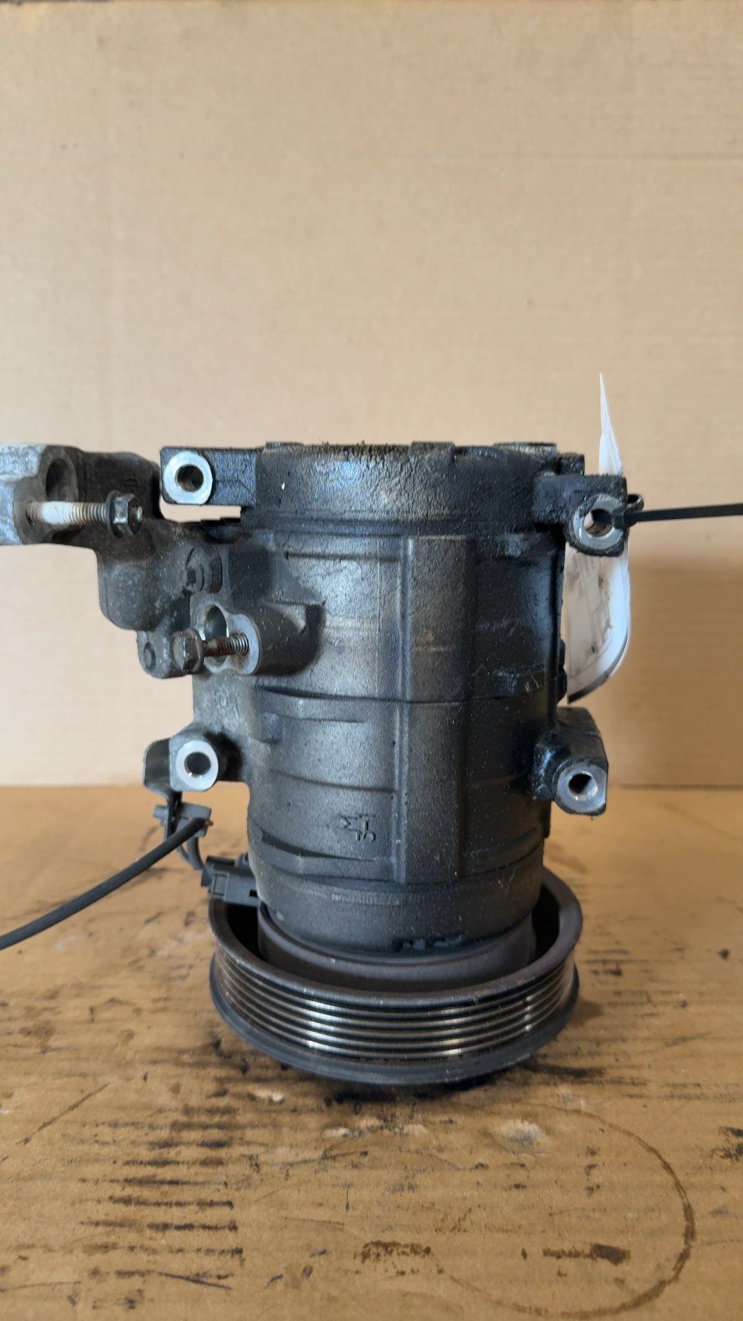 AC Compressor from a 2005 Honda Pilot, photo 1