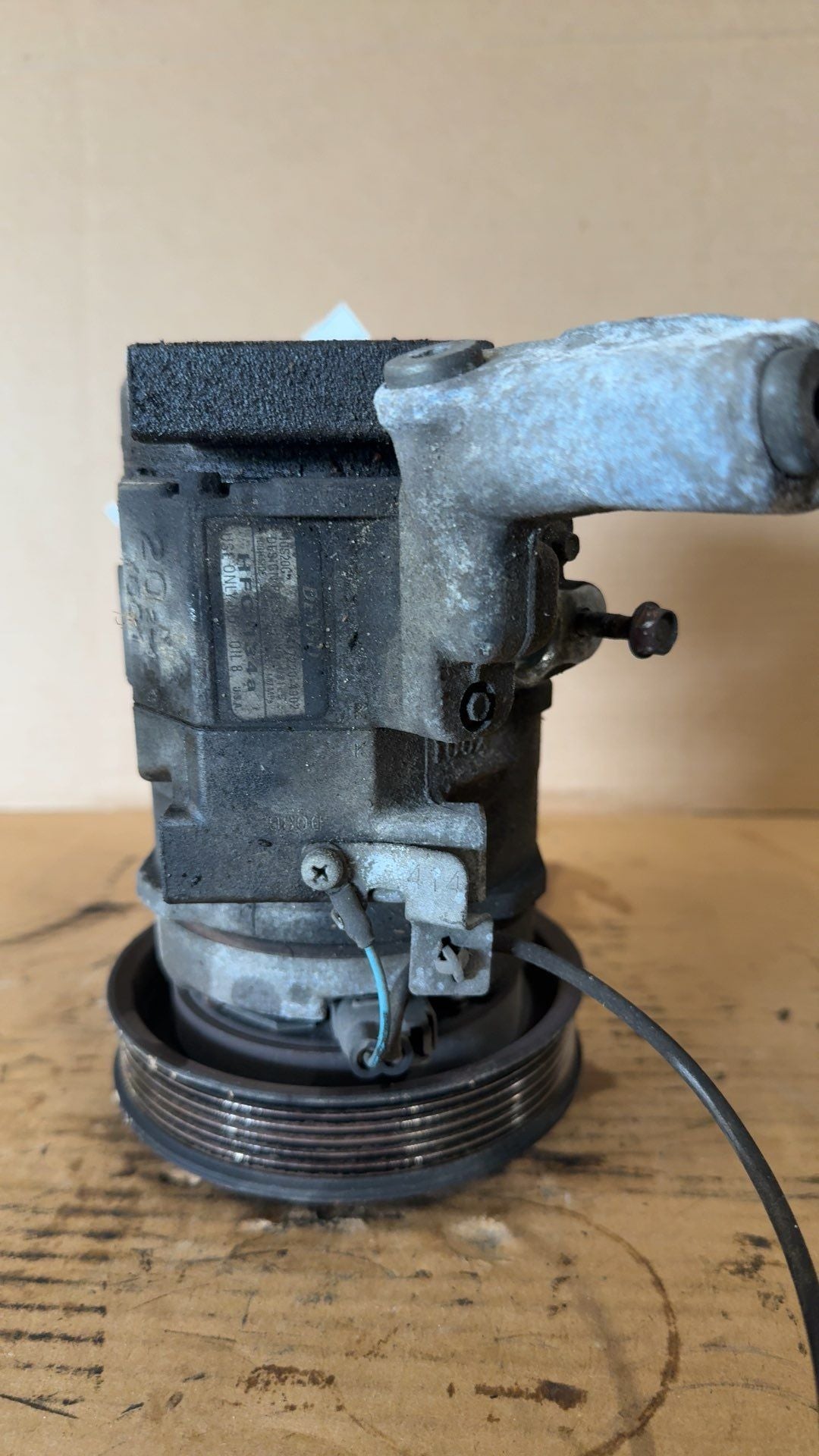 AC Compressor from a 2005 Honda Pilot, photo 2