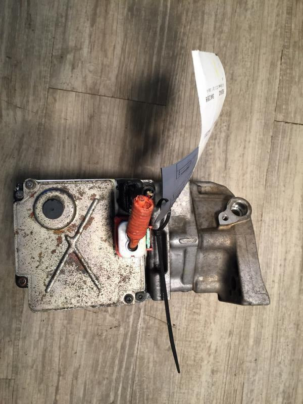 AC Compressor from a 2010 Lexus HS 250h, photo 2