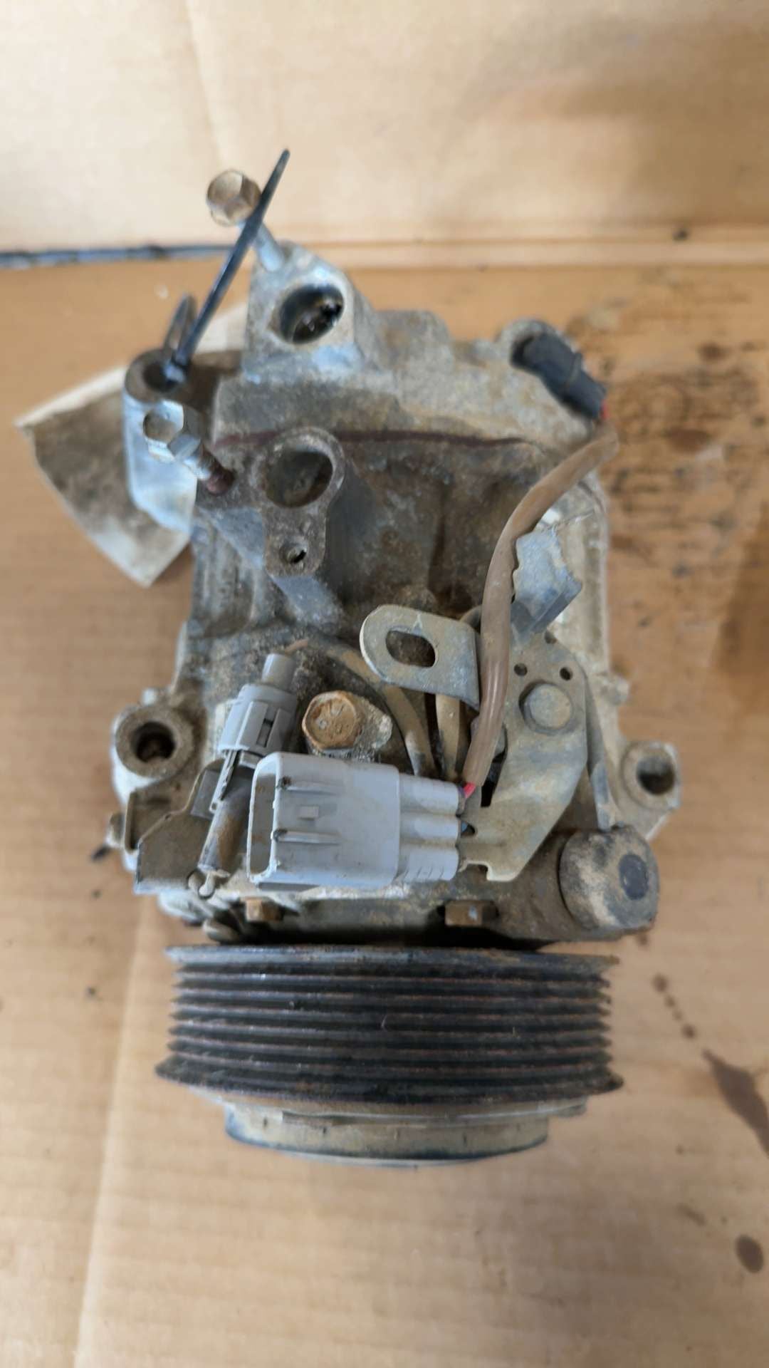 AC Compressor from a 2015 Lexus IS350, photo 2