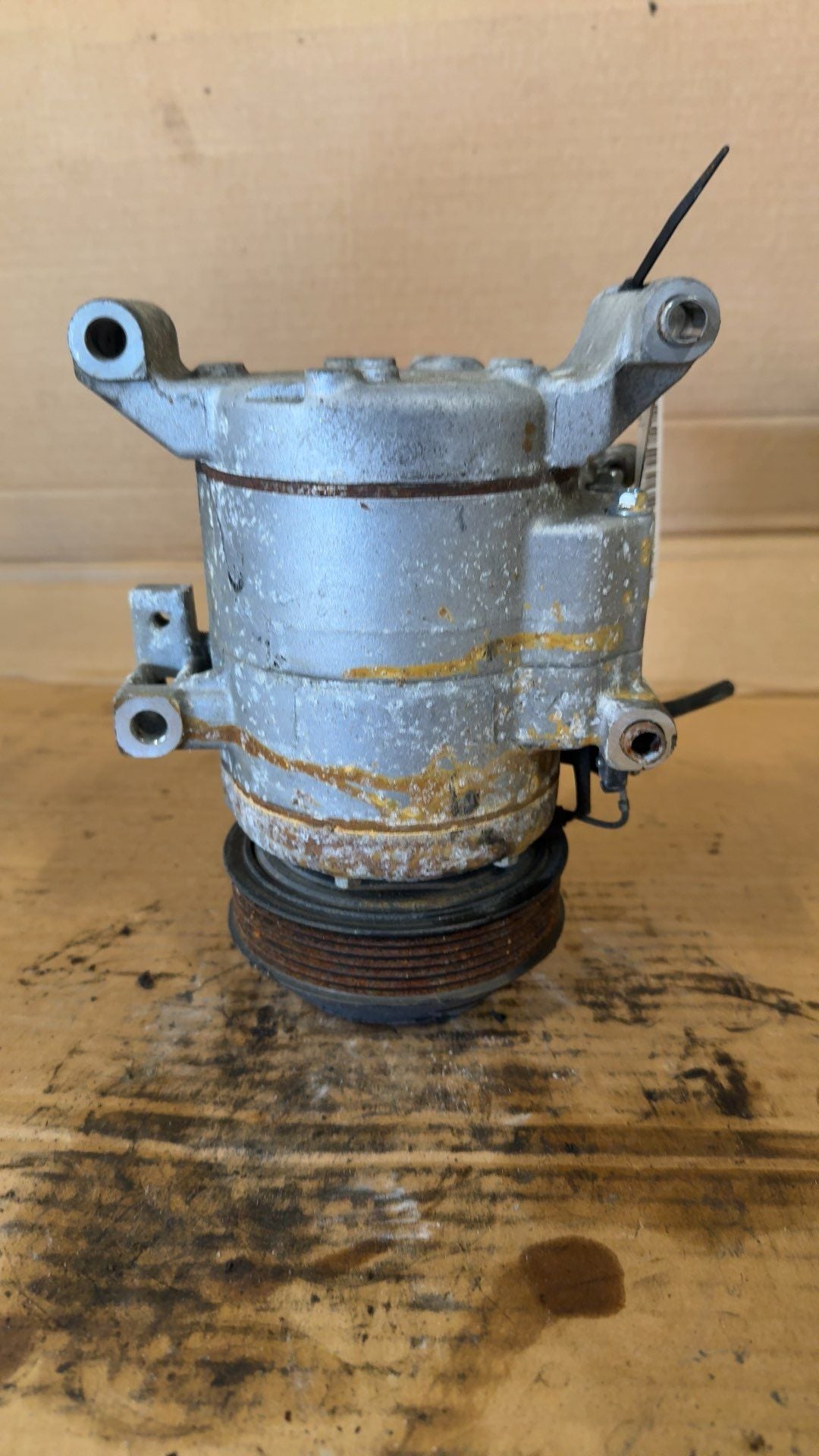 AC Compressor from a 2016 Mazda CX-5, photo 1