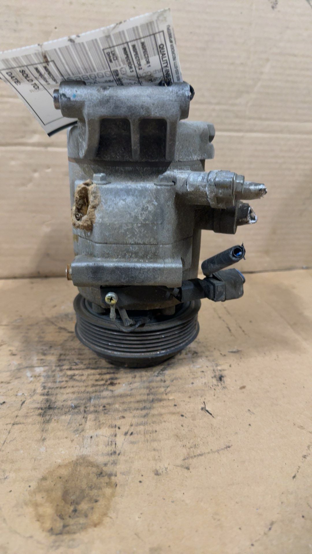AC Compressor from a 2013 Mazda CX-5, photo 2