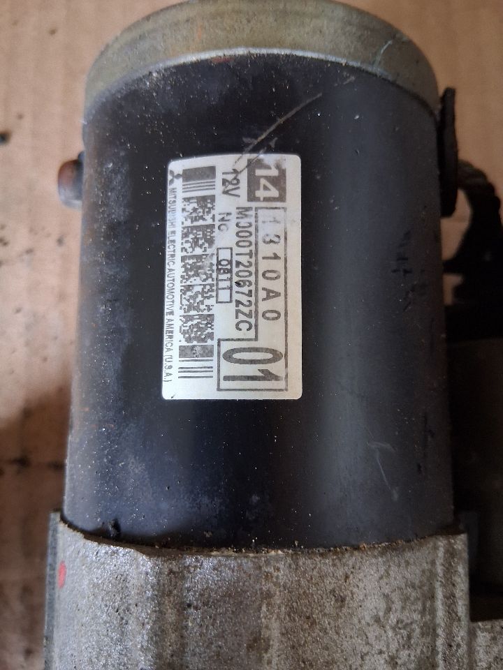 AC Compressor from a 2011 Mitsubishi Galant, photo 3