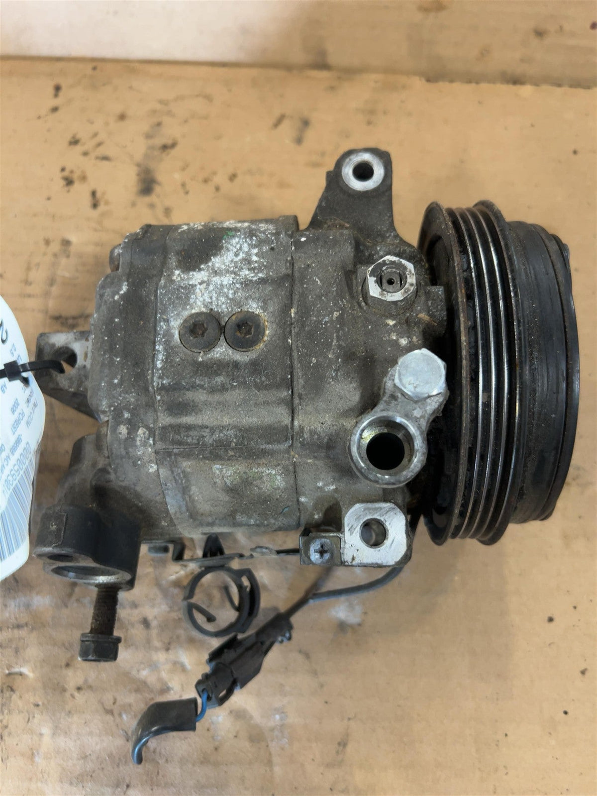 AC Compressor from a 2006 Subaru Forester, photo 1