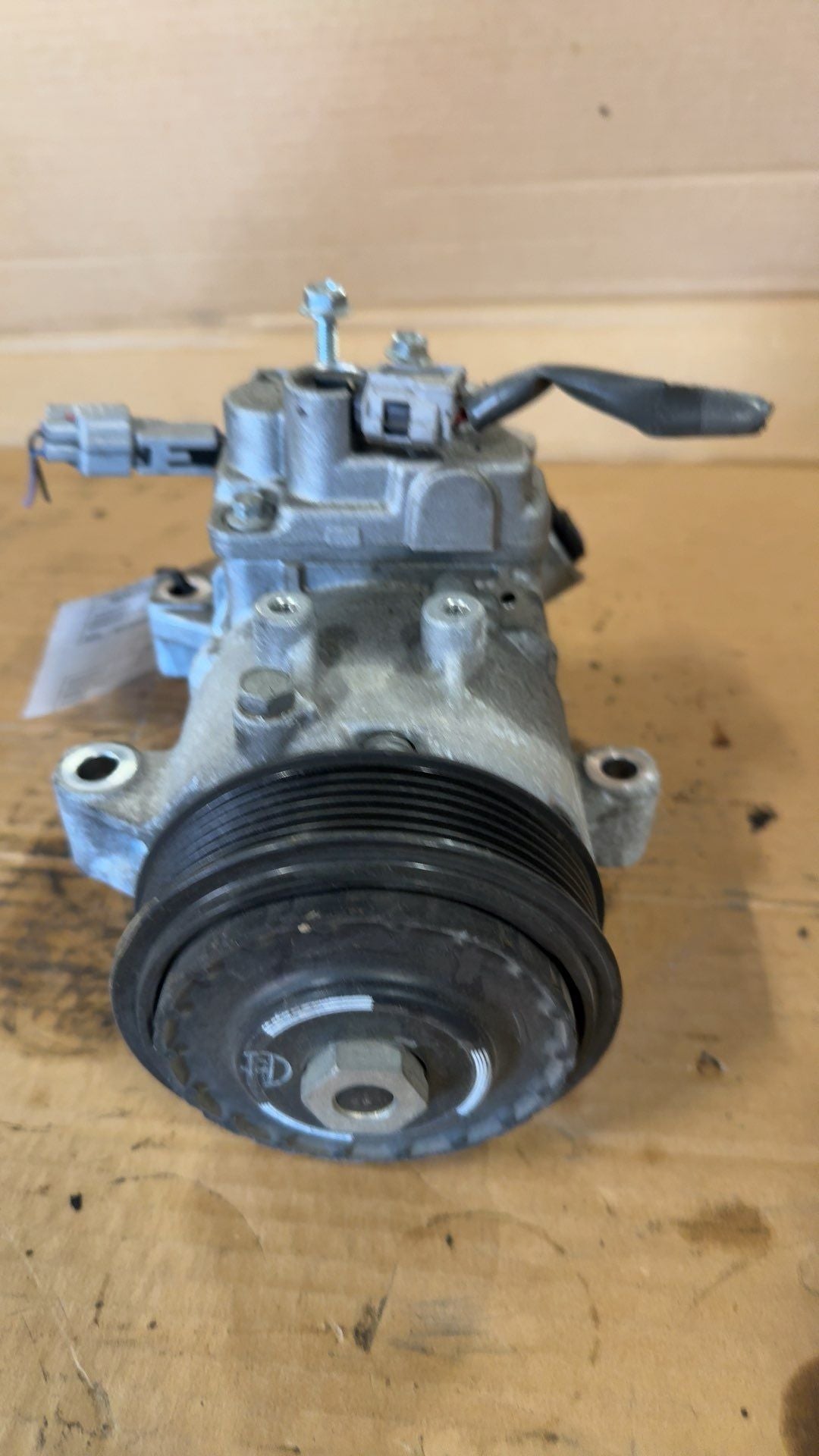 AC Compressor from a 2023 Subaru XV Crosstrek, photo 2