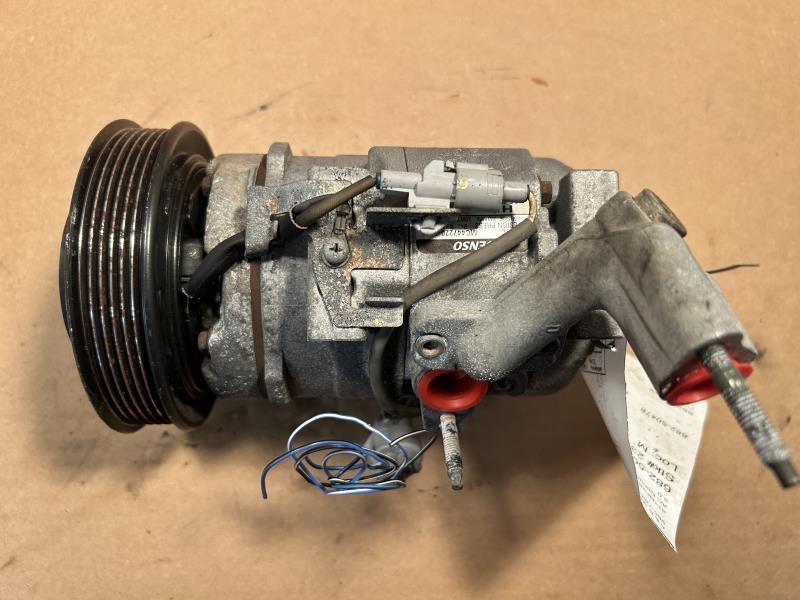 AC Compressor from a 2001 Toyota Avalon, photo 1