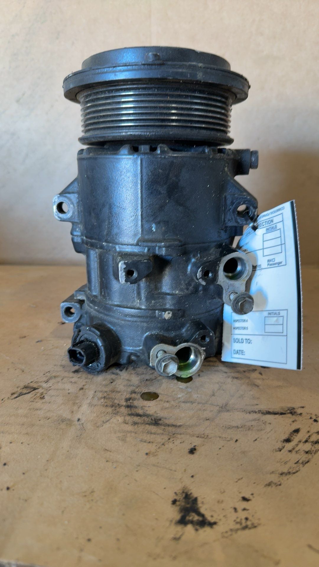 Used OEM AC Compressor, photo 2