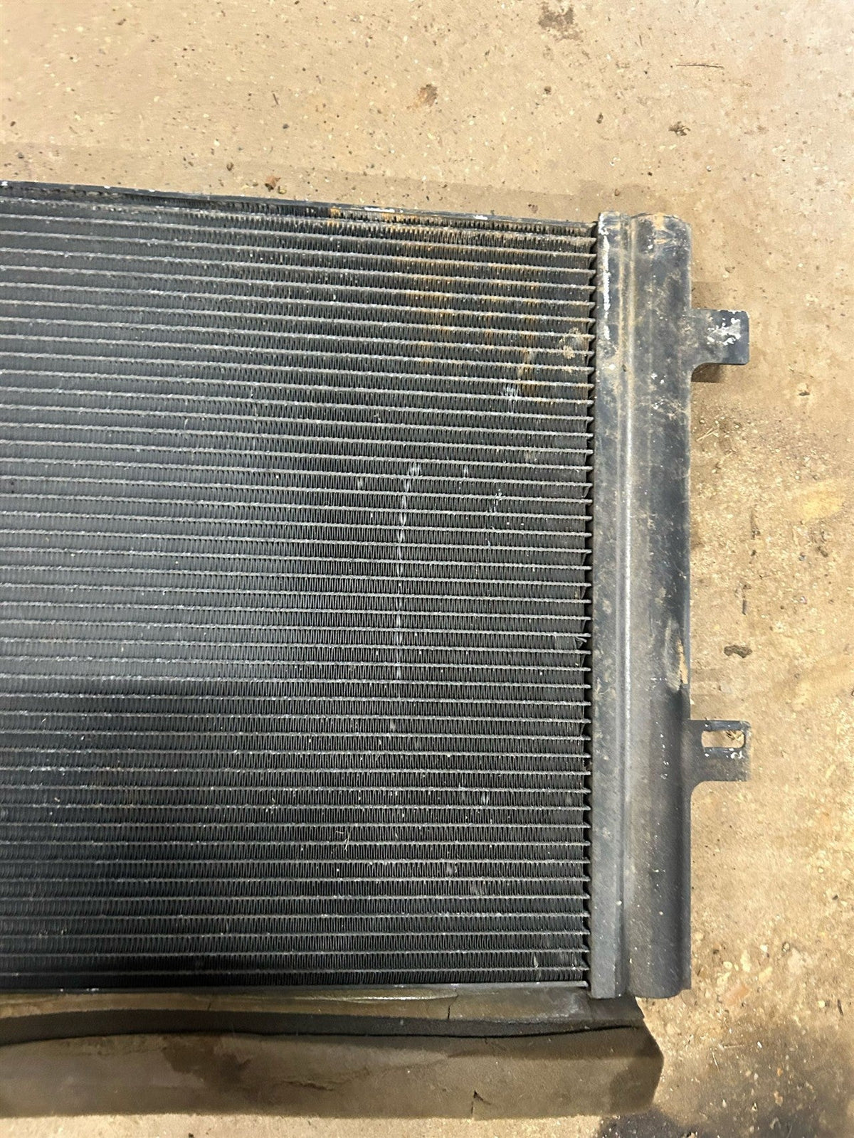 AC Condenser from a 2007 Cadillac, photo 3